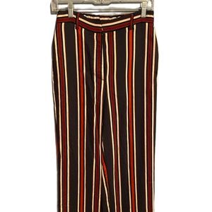 Striped H&M trousers. LOVE for a holiday! Pair with a sweater for the vibe 🎄💖